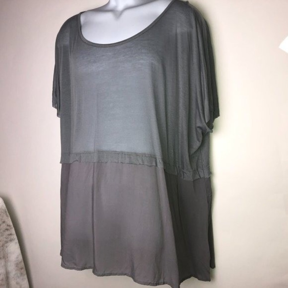 H.I.P. Nordstrom Rack "Smoke" Gray Mob Wife Medium Blouse NWT